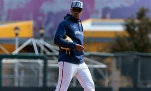 Gilbert Gómez fue promovido a coach de primera base de los Mets; el equipo lo anunció hoy