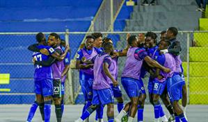 Haití, de frente al fútbol y de espalda al béisbol