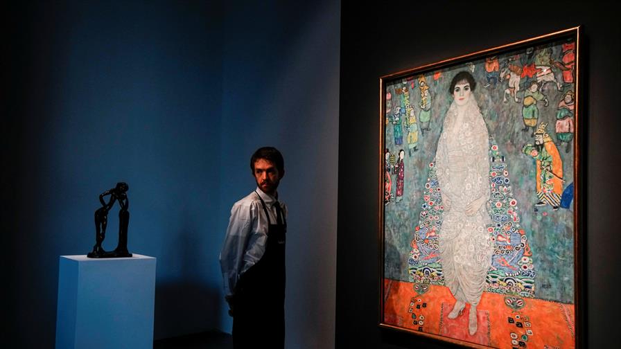 Una pintura de Klimt se vende por 236 millones, la obra más cara de arte moderno subastada Una pintura de Klimt se vende por 236 millones, la obra más cara de arte moderno subastada