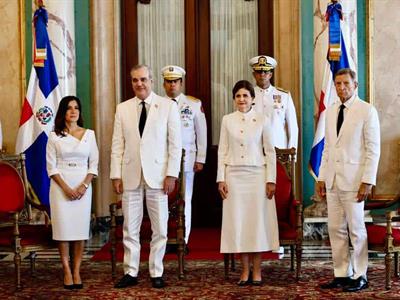 Leah Francis Campos inicia misión como embajadora de EE. UU.