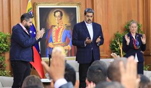 Maduro declara a Jesucristo como dueño de Venezuela en medio de tensiones con EE. UU.