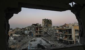 Israel lanza una oleada de bombardeos en toda Gaza y mata al menos a 20 personas