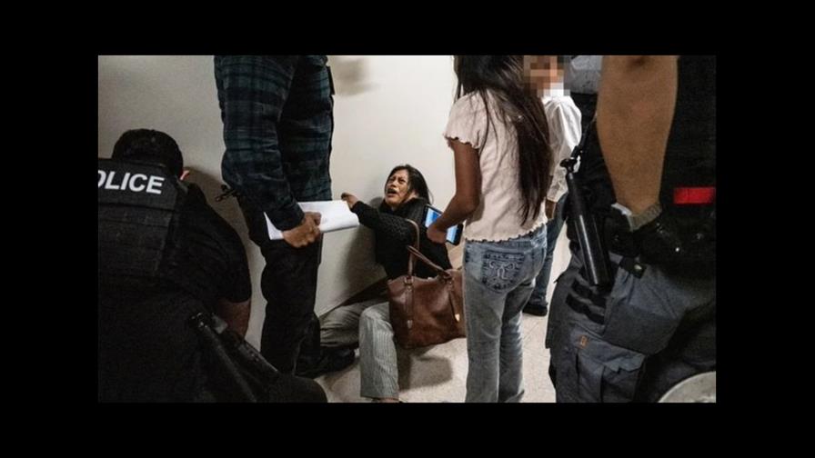 ICE realiza redada en Nueva York y apunta con armas a una mujer y sus hijos, según medios