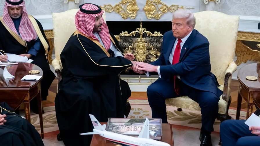 Trump autoriza la venta a Arabia Saudí de los cazas F-35 que pedía Bin Salmán Trump autoriza la venta a Arabia Saudí de los cazas F-35 que pedía Bin Salmán