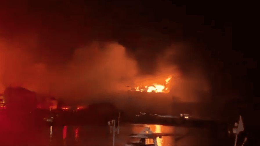 Al menos un desaparecido y m&aacute;s de 170 edificios quemados en un incendio activo en Jap&oacute;n