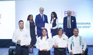 Minerd: 5,412 nuevos docentes pasan a ser empleados tras completar período probatorio