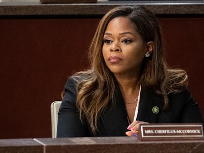 Sheila Cherfilus-McCormick compareció en Miami