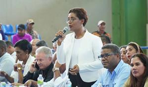 Gobierno realiza asamblea provincial en Hig&uuml;ey para buscar soluciones integrales