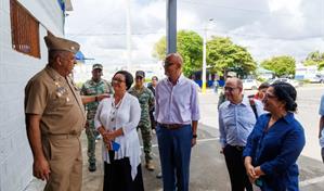 Funcionarios ONU en RD realizan visita al Centro de Migración en Haina