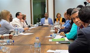 El informe de la reforma laboral estaría listo en una semana sin cambios en la cesantía