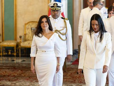 Leah Francis Campos inicia funciones en RD destacando valores comunes