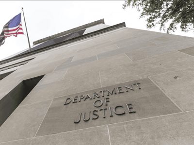 Juez reanuda investigación sobre vuelos a El Salvador