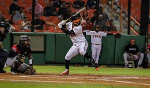 Gilberto Celestino encuentra su mejor versión y oxigena a Toros del Este