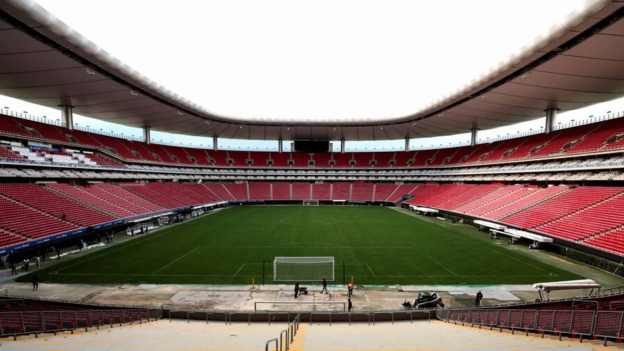 Suspenden tres partidos de fútbol en México por violencia tras muerte de narcotraficante Suspenden tres partidos de fútbol en México por violencia tras muerte de narcotraficante
