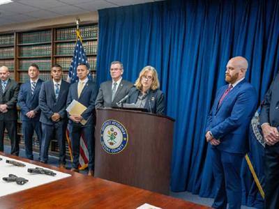 Detienen 32 jóvenes de una pandilla de Queens