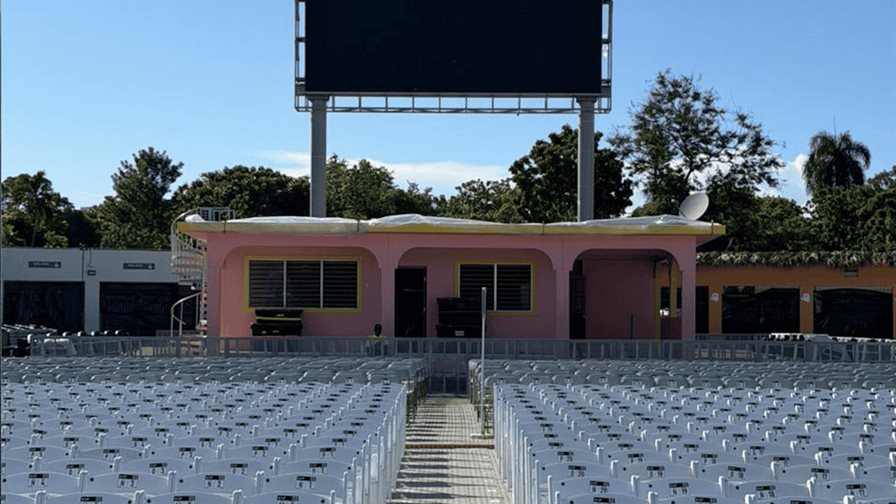 República Dominicana lista para gozar el "DeBÍ Tirar Más Fotos World Tour" de Bad Bunny