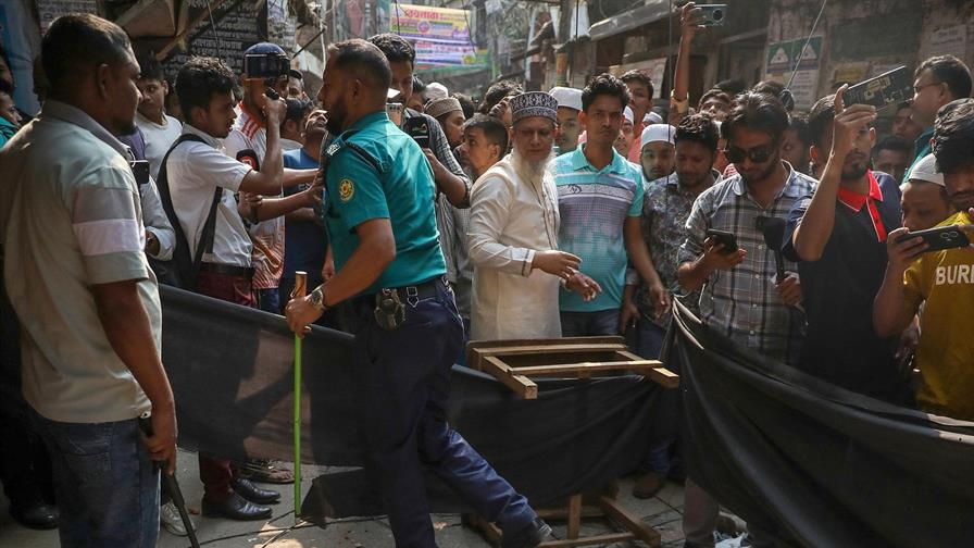 Elevan a ocho los muertos y a más de 100 los heridos en el terremoto de Bangladés Elevan a ocho los muertos y a más de 100 los heridos en el terremoto de Bangladés