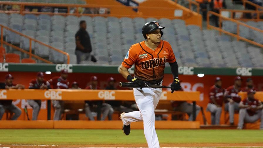 Los Toros anotan dos en el décimo y dejan en el terreno al Licey en el primero de doble cartelera Los Toros anotan dos en el décimo y dejan en el terreno al Licey en el primero de doble cartelera