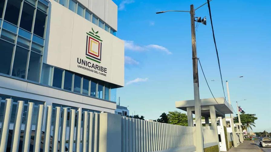 Universidad del Caribe dice lo ocurrido fue un quiebre en una línea de cerámicas en un aula