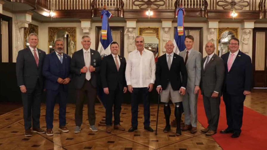 Delegación bipartidista de EE. UU. se reúne con Abinader y la cúpula de la seguridad y diplomacia