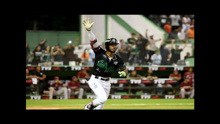 Las Estrellas rompen su racha de derrotas ante el Licey