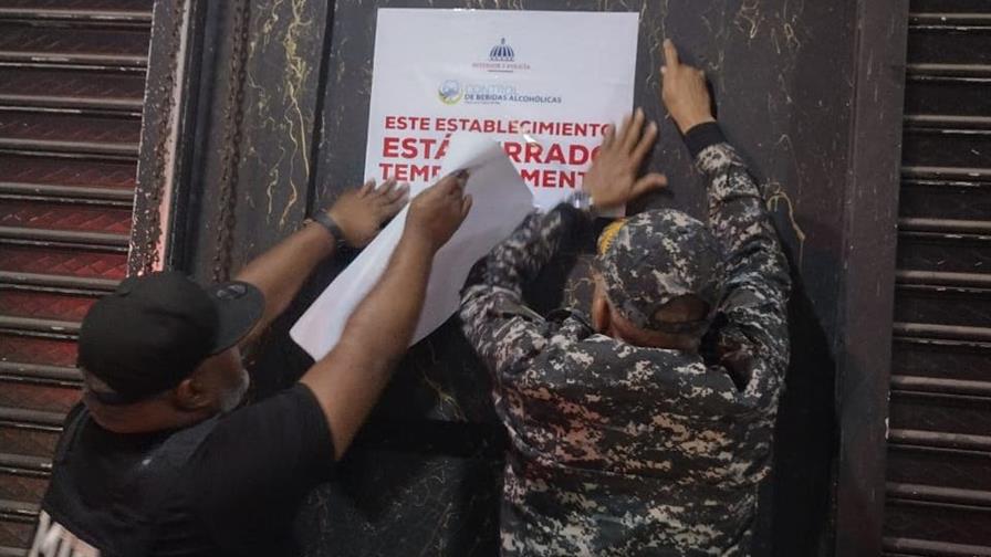 La Policía Nacional y el MP intervienen 21 negocios en Sánchez Ramírez La Policía Nacional y el MP intervienen 21 negocios en Sánchez Ramírez