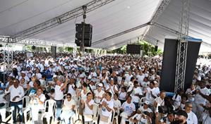 Caminata Un Paso por mi Familia 2025 moviliza a cientos en Santiago