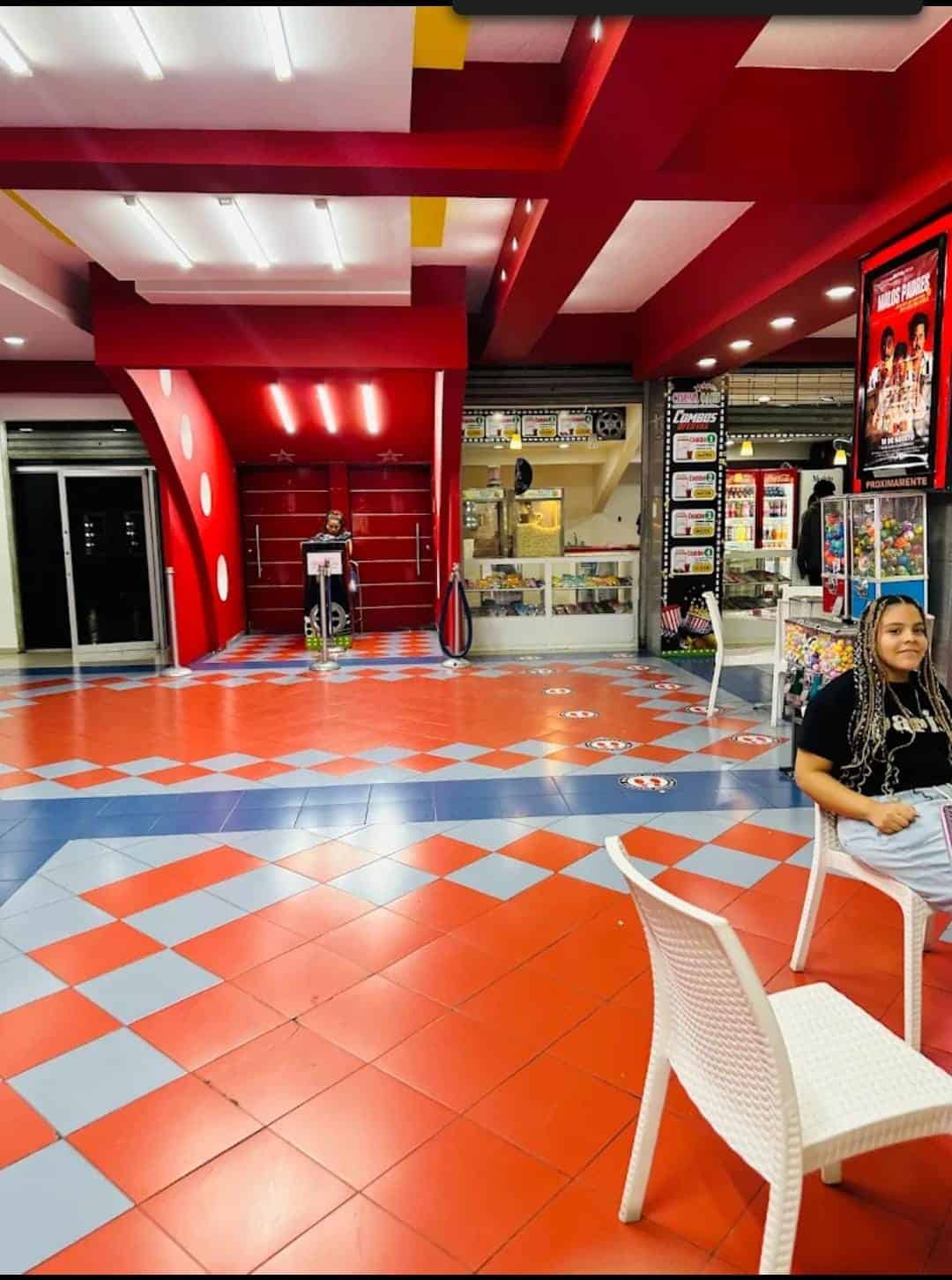 Vista del cine por dentro.