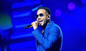 Romeo Santos revela título de su nuevo álbum Better Late Than Never