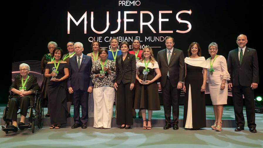 BHD reconoce a 11 líderes comunitarias en la décima edición del Premio Mujeres que Cambian el Mundo