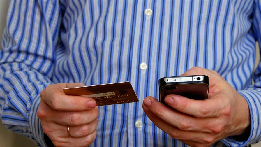 La ABA llama a reforzar medidas de seguridad durante compras en línea el Viernes Negro