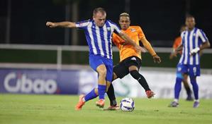 O&M, a 180 minutos del título caribeño