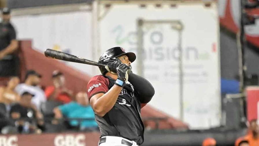 Los Gigantes Cibao apabullan a los Toros del Este con ofensiva de 14 carreras y 18 imparables