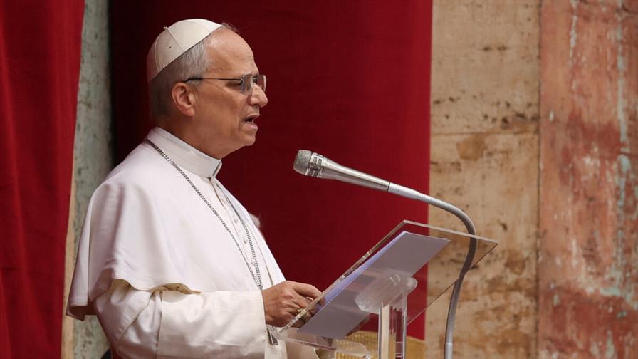 El papa urge al alto el fuego en Ucrania a la espera de las negociaciones