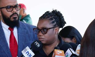 Madre de niña muerta en Santiago exige respuestas