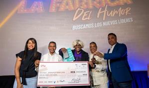 Raymond y Miguel cierran con éxito "La fábrica del humor"