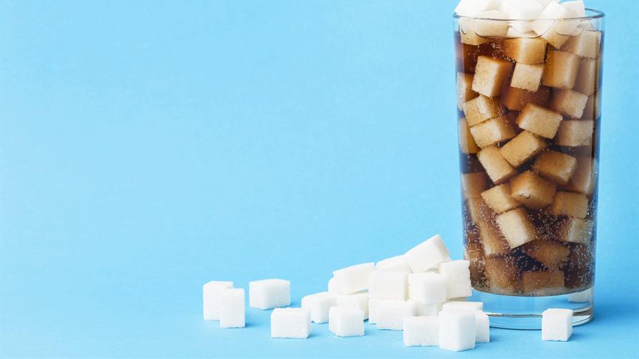 Reino Unido amplía impuesto sobre bebidas azucaradas para luchar contra obesidad