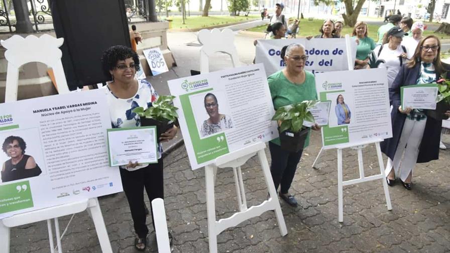Feministas en Santiago advierten que combatir la violencia no debe limitarse al 25 de noviembre Feministas en Santiago advierten que combatir la violencia no debe limitarse al 25 de noviembre