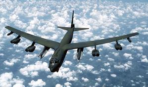 Bombarderos de EE. UU. hacen demostraciones de ataques en el Caribe ante tensión con Venezuela