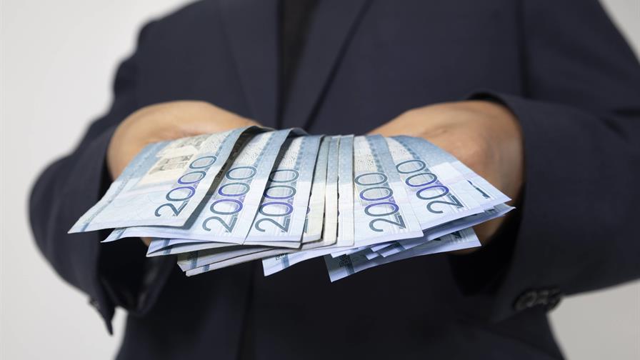 El Gobierno pagar&aacute; la regal&iacute;a pascual antes del 5 de diciembre: &iquest;c&oacute;mo se distribuir&aacute;n los recursos?