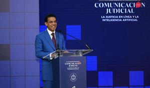 Francisco Antonio Ortega Polanco ponen en circulaci&oacute;n el libro Justicia vs Prensa