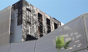 Espectacular incendio en un hospital del sureste de España