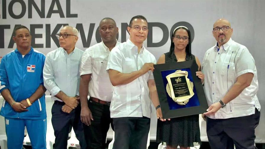 Monte Plata y Santiago conquistan Campeonato Nacional de Taekwondo