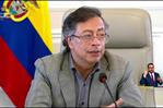 Petro pide “examen forense” a chats que vinculan a funcionarios con guerrilleros en Colombia