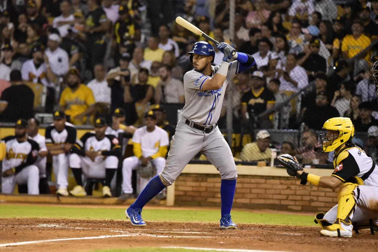 Los Tigres del Licey se impusieron sobre las Águilas Cibaeñas en Santiago este martes.