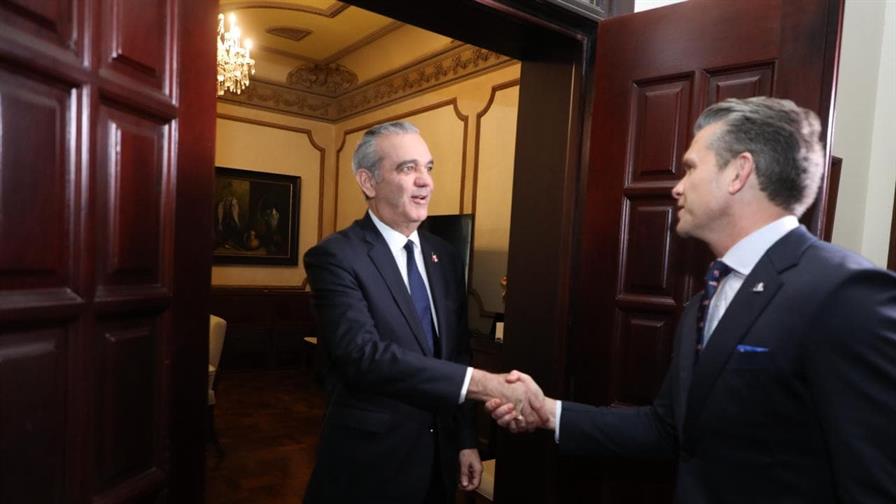 El secretario de Defensa de Estados Unidos se reúne con el presidente Abinader El secretario de Defensa de Estados Unidos se reúne con el presidente Abinader