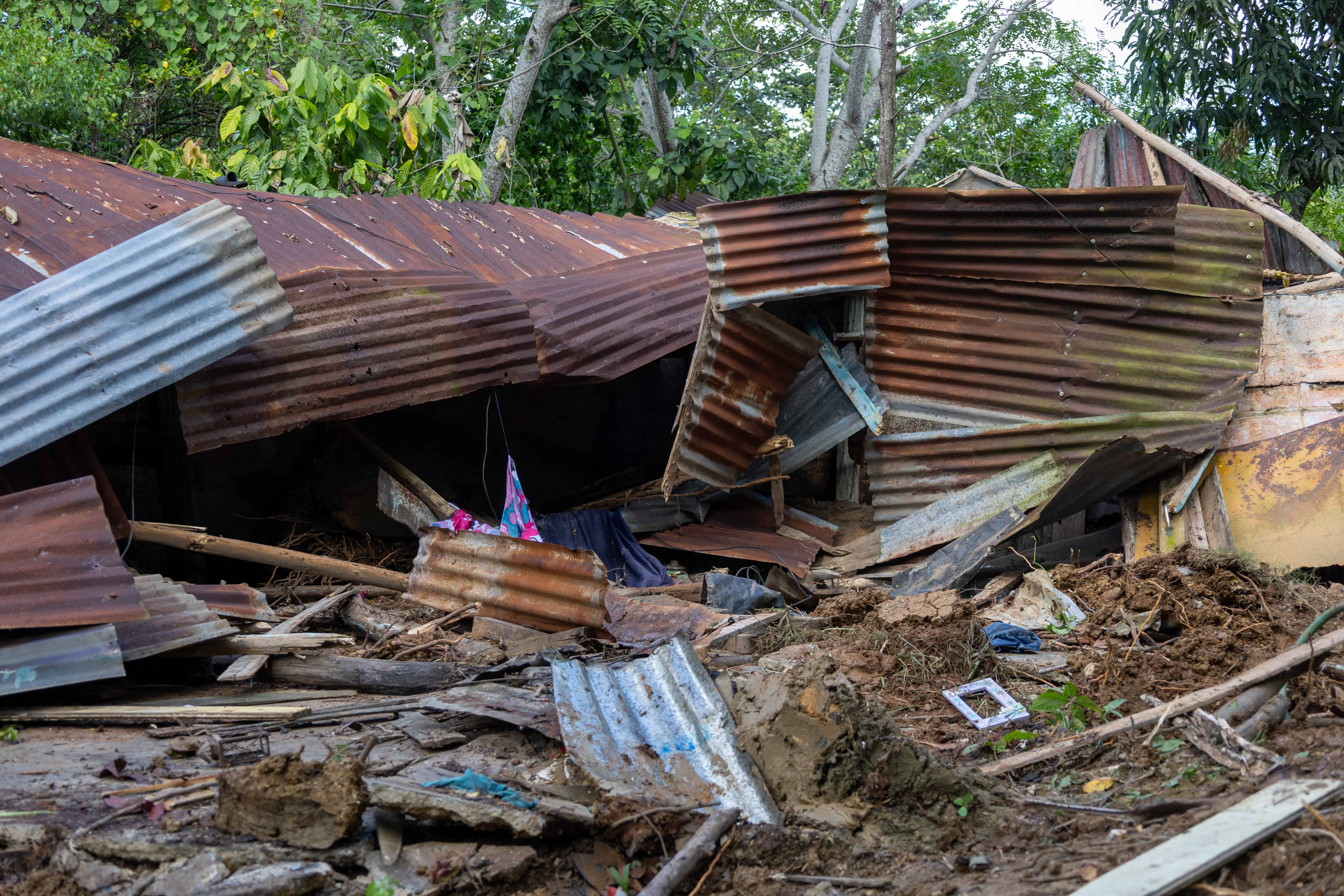Una de las viviendas arrasadas en Mata Gorda.