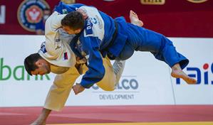 Los judocas rusos podrán competir bajo su bandera nacional y con el himno