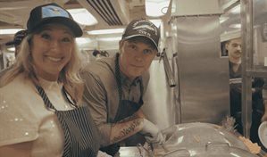 Hegseth viaja desde RD hacia el portaaviones de EE. UU. desplegado en el Caribe para agradecer a tropas