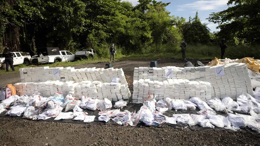 Queman 1,450 kilos de cocaína, tras apoyo a la operación Lanza del Sur de EE. UU.